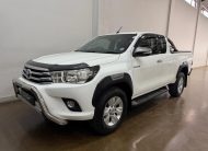 2016 TOYOTA HILUX 2.8 GD-6 RAISED BODY EXTRA CAB