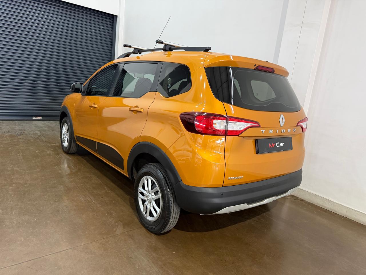 2022 RENAULT TRIBER 1.0 ZEN