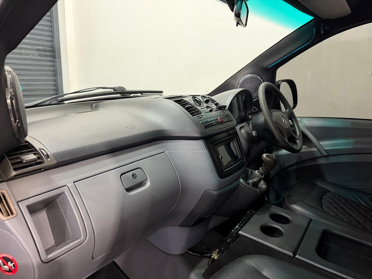 2006 MERCEDES-BENZ VITO 115 CDi CREW BUS