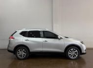 2015 NISSAN X-TRAIL 2.5 SE 4×4 CVT