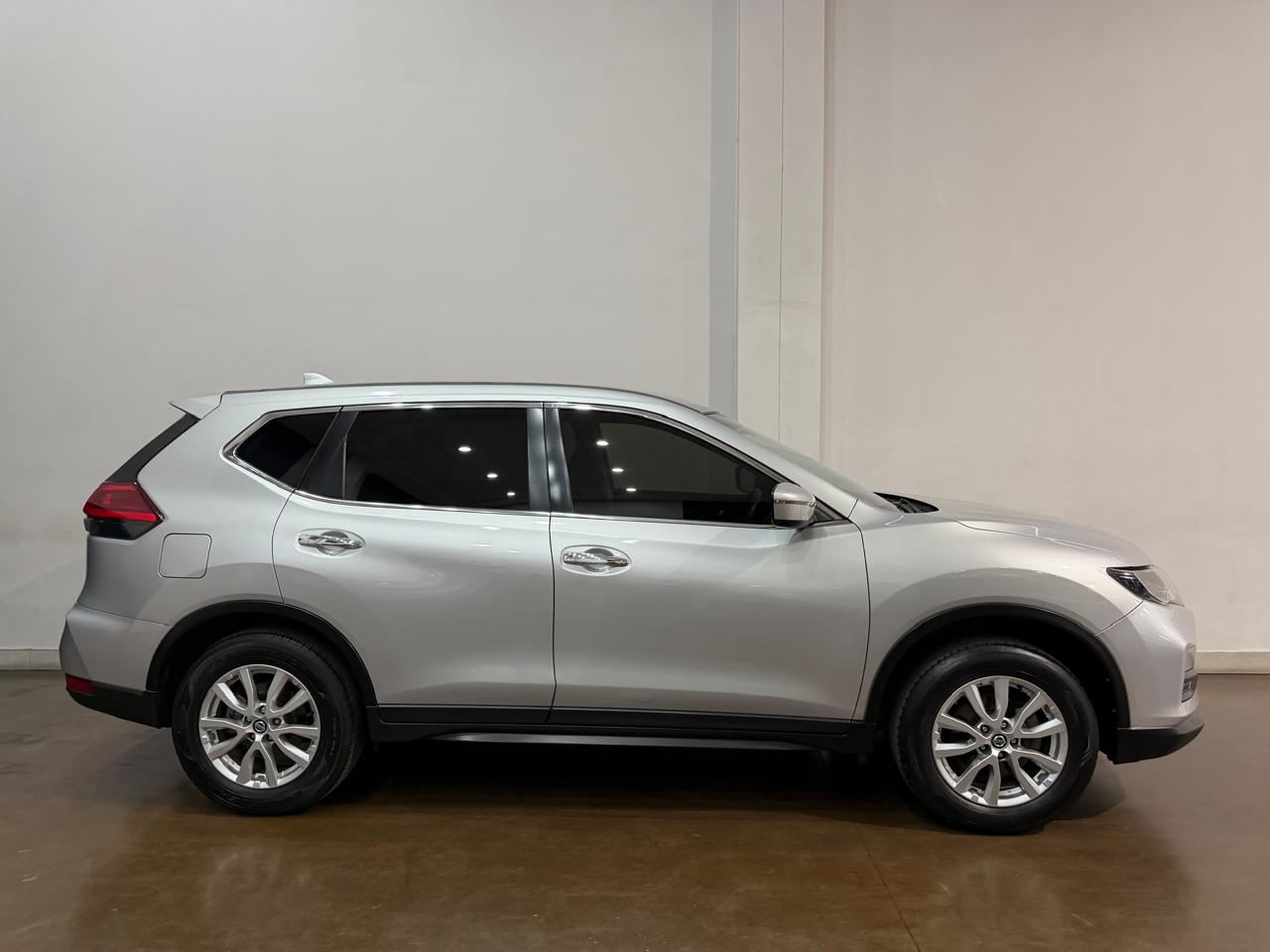 2020 NISSAN X-TRAIL 2.0 VISIA