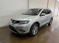 2015 NISSAN X-TRAIL 2.5 SE 4×4 CVT