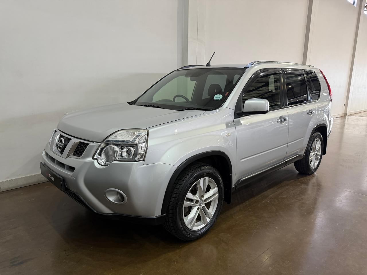 2014 NISSAN X-TRAIL 2.5 4×4 SE