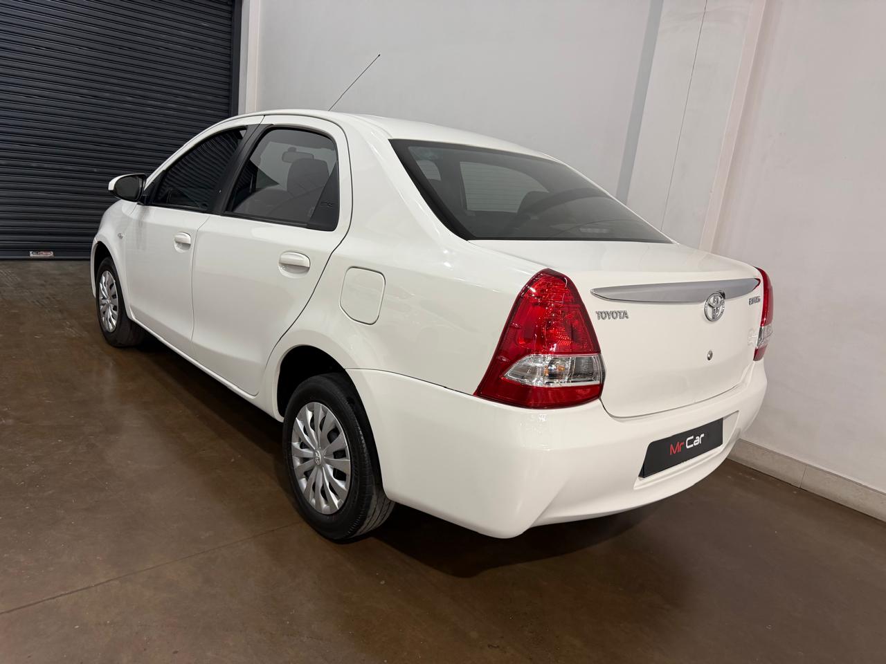 2015 TOYOTA ETIOS 1.5 Xi