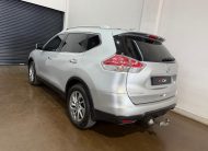 2015 NISSAN X-TRAIL 2.5 SE 4×4 CVT