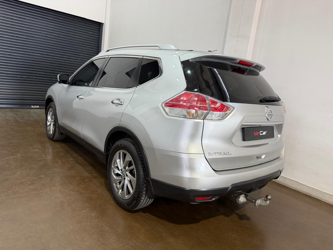2015 NISSAN X-TRAIL 2.5 SE 4×4 CVT
